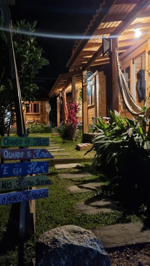 Casa Flor Hospedagens Villa Praia do Rosa Esterno foto